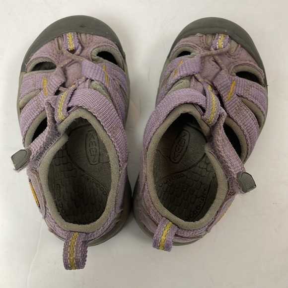 Keens purple newports size 5 - Picture 4 of 7